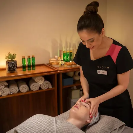 斯利福罗赛尔酒店 酒店