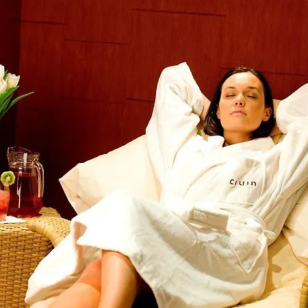 斯利福罗赛尔酒店 酒店