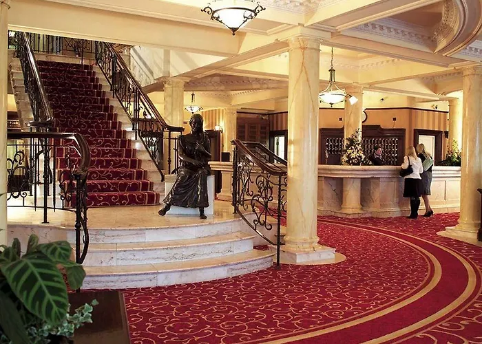 Slieve Russell Отель